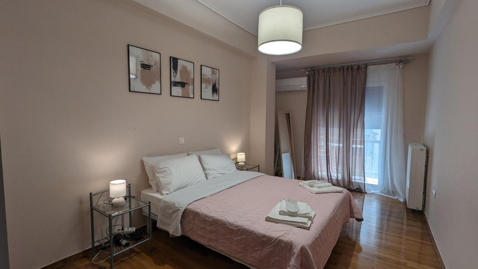 Luxury & Spacious Apartment In Atene Esterno foto
