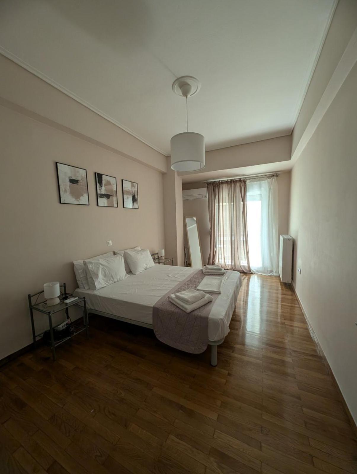 Luxury & Spacious Apartment In Atene Esterno foto